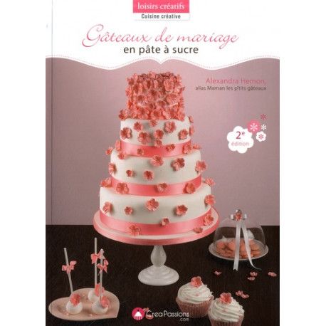 Gâteaux de mariage en pâte à sucre