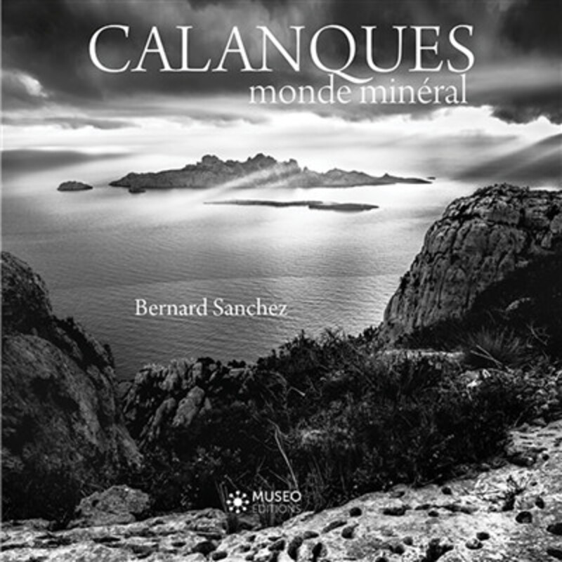 Calanques : monde minéral